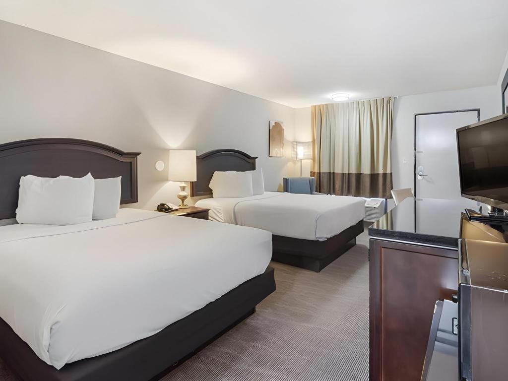 Rodeway Inn Lumberton Eksteriør billede
